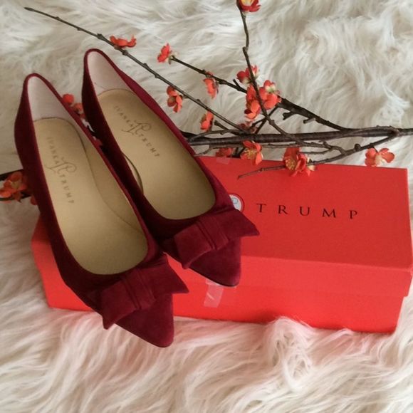 💞IVANKA TRUMP💞Abello dark red suede - Picture 2 of 16